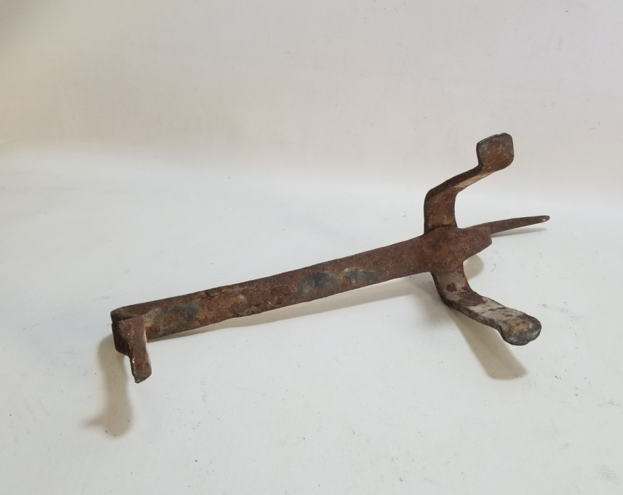 OSMANLI DÖNEMİ HAYVAN FORMUNDA YAPILMIŞ TEKKE İŞİ ODUN EŞEĞİ - ODUN TUTMACI