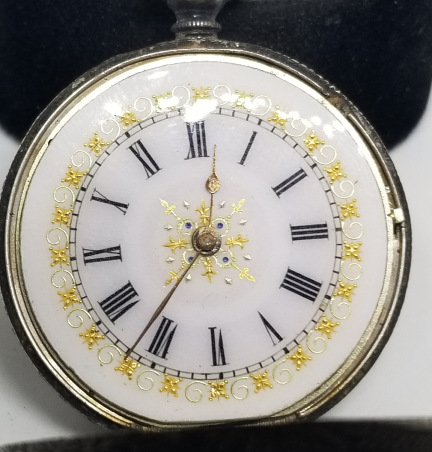 KADRANI ALTIN VE VAV HARFLERİYLE BEZELİ OSMANLI DÖNEMİ GÜMÜŞ CEP SAATİ