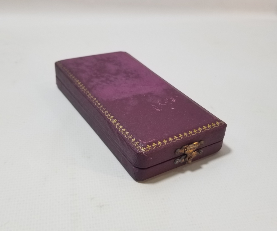 ORİJİNAL KUTUSUNDA 1. DÜNYA SAVAŞI DÖNEMİ NADİR HİLAL-İ AHMER MADALYA