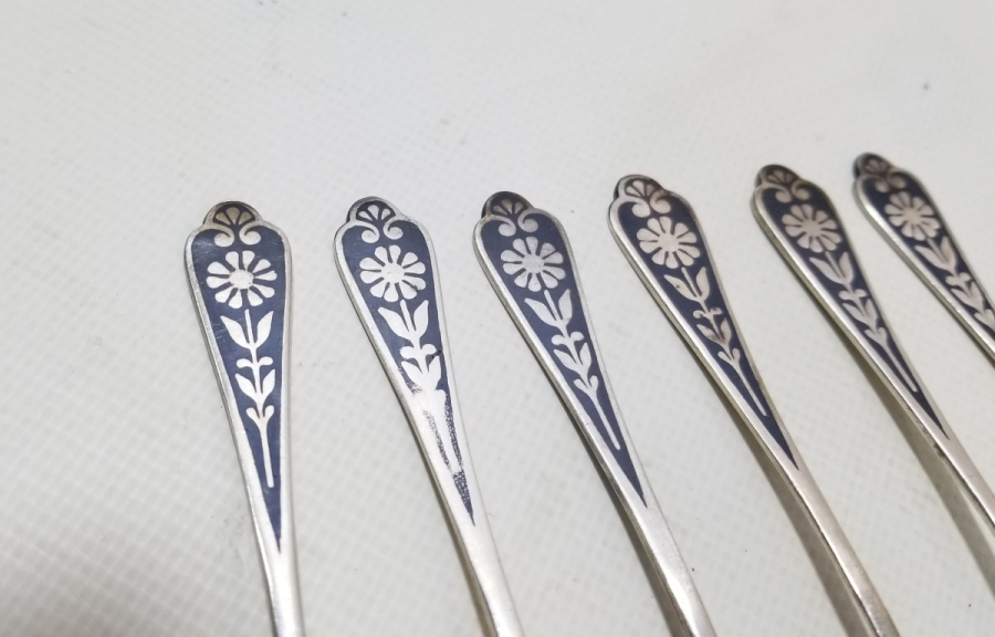 ÜZERİ ALTIN VERMEYLİ ANTİKA SAVATLI GÜMÜŞ RUS TATLI KAŞIĞI TAKIMI