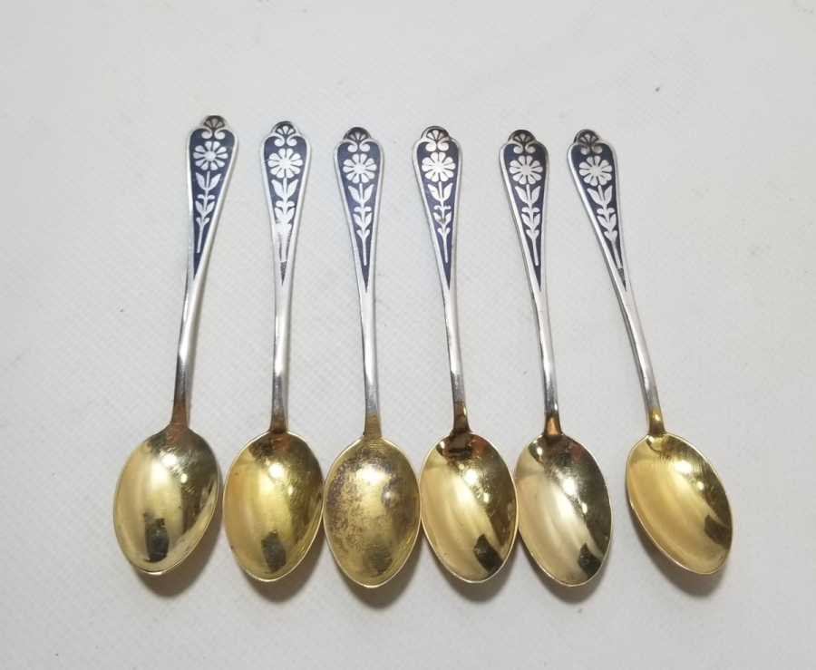 ÜZERİ ALTIN VERMEYLİ ANTİKA SAVATLI GÜMÜŞ RUS TATLI KAŞIĞI TAKIMI