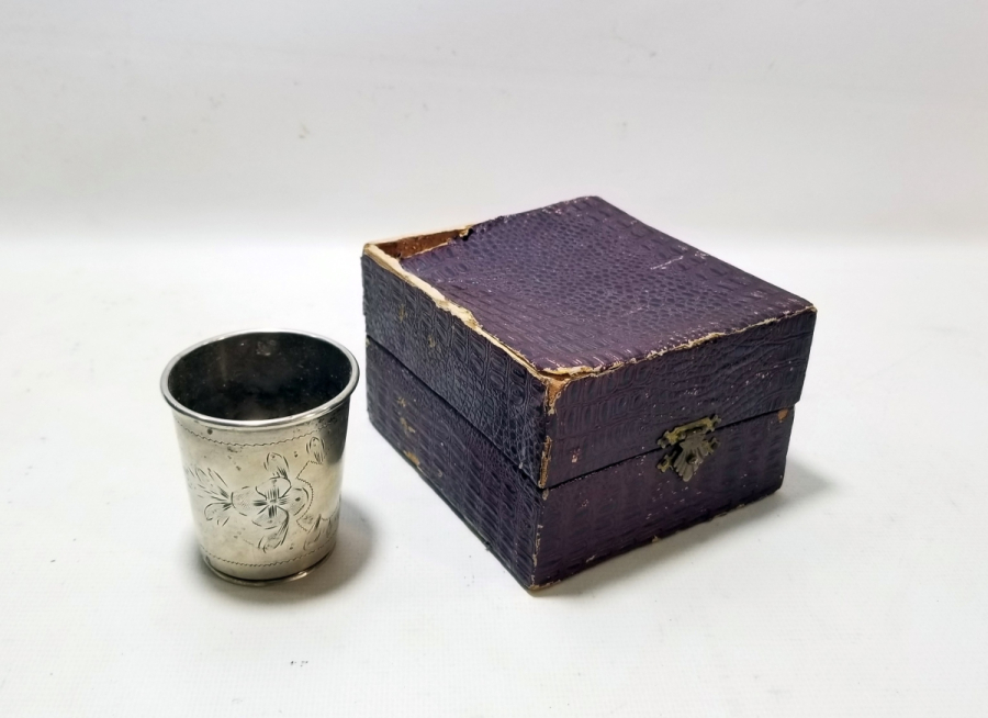 ORİJİNAL KUTUSUNDA OSMANLI DÖNEMİ GÜMÜŞ BARDAK