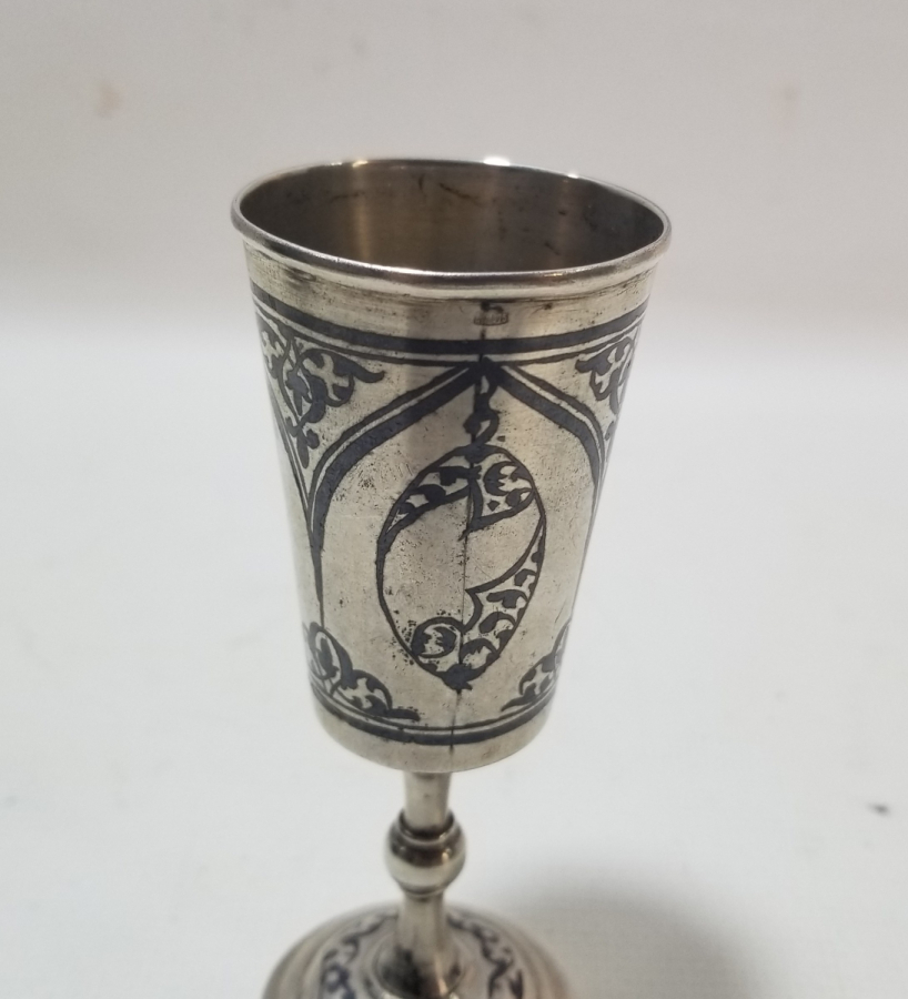 ANTİKA GÜMÜŞ SAVATLI RUS KADEH