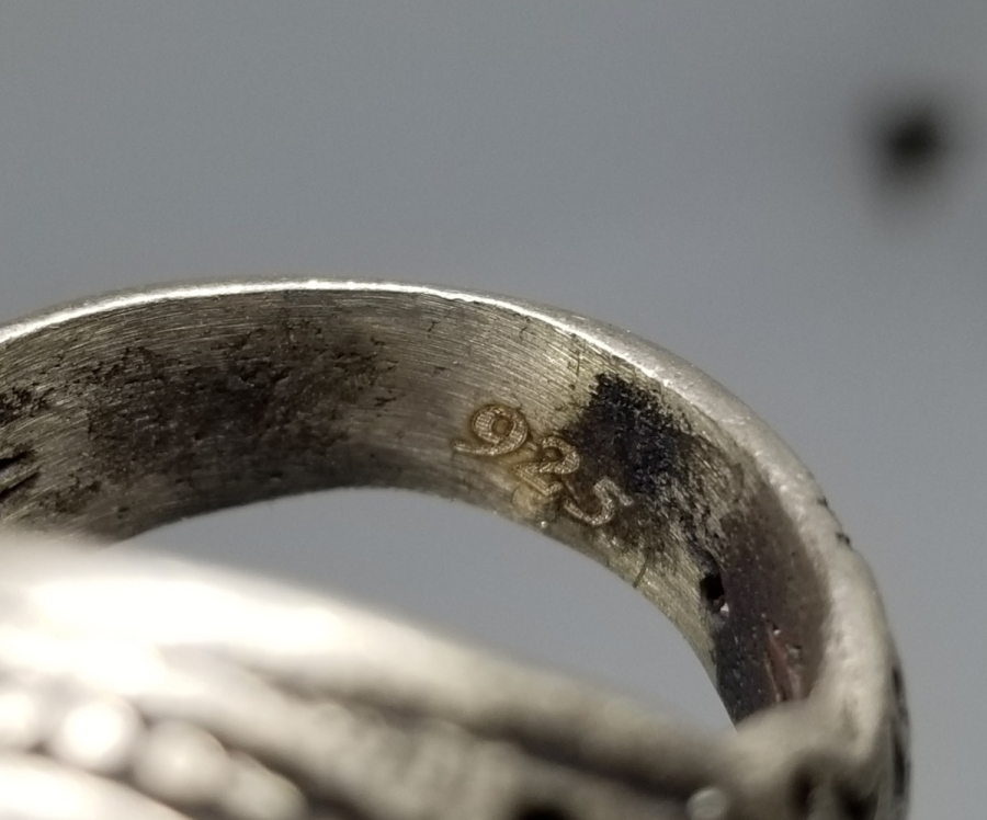 ÜZERİ AYETLERLE BEZELİ ÖZEL YAPIM GÜMÜŞ YÜZÜK