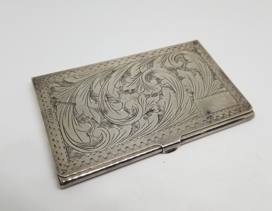 KALEM İŞÇİLİKLİ ANTİKA GÜMÜŞ KARTVİZİTLİK