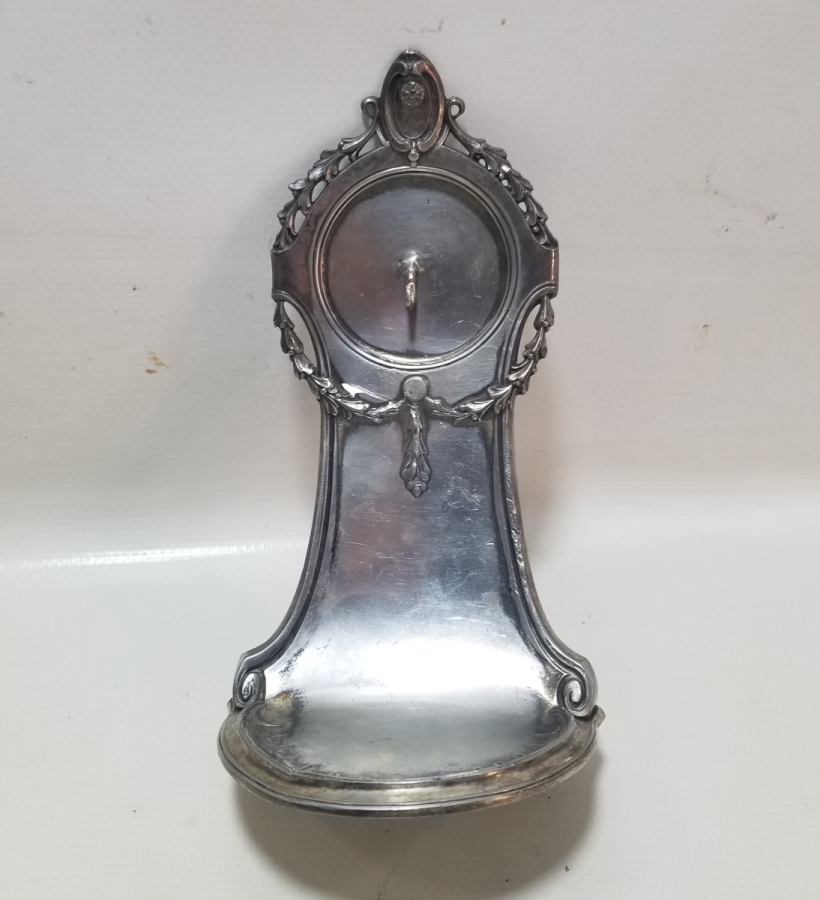 KABARTMA İŞÇİLİKLİ ANTİKA CEP SAATİ STANDI