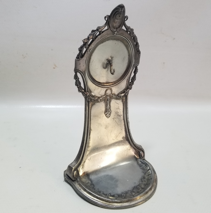 KABARTMA İŞÇİLİKLİ ANTİKA CEP SAATİ STANDI