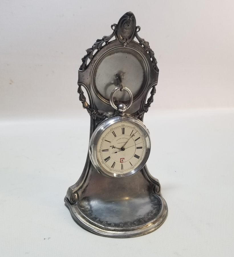 KABARTMA İŞÇİLİKLİ ANTİKA CEP SAATİ STANDI