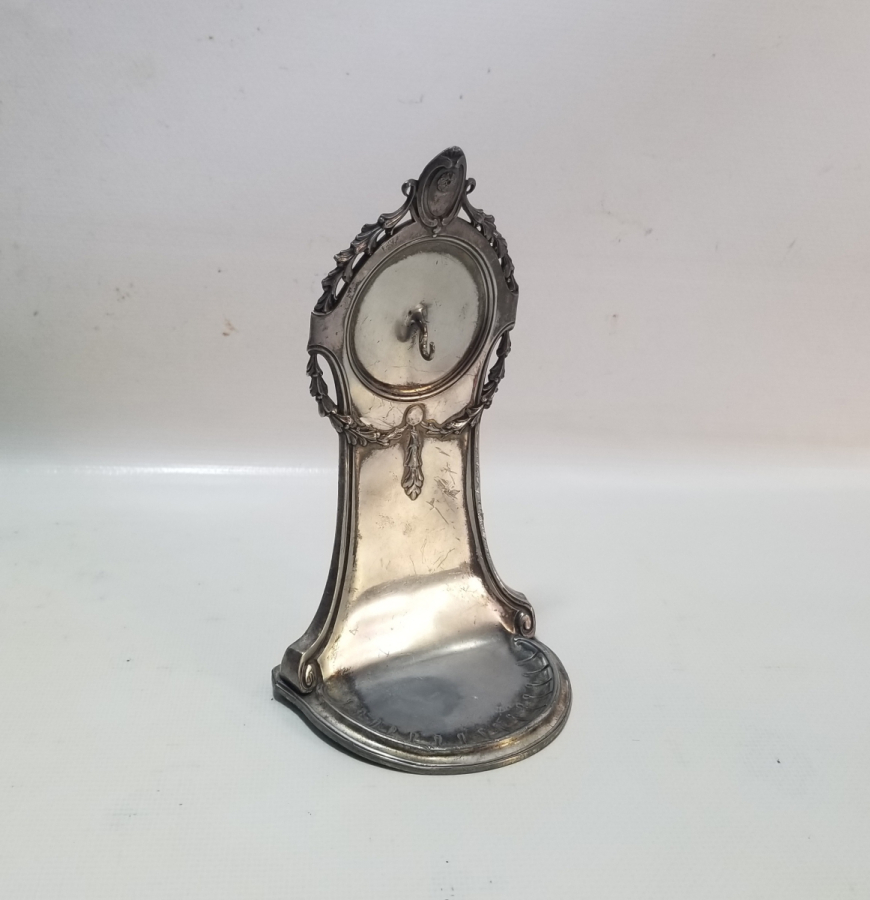 KABARTMA İŞÇİLİKLİ ANTİKA CEP SAATİ STANDI