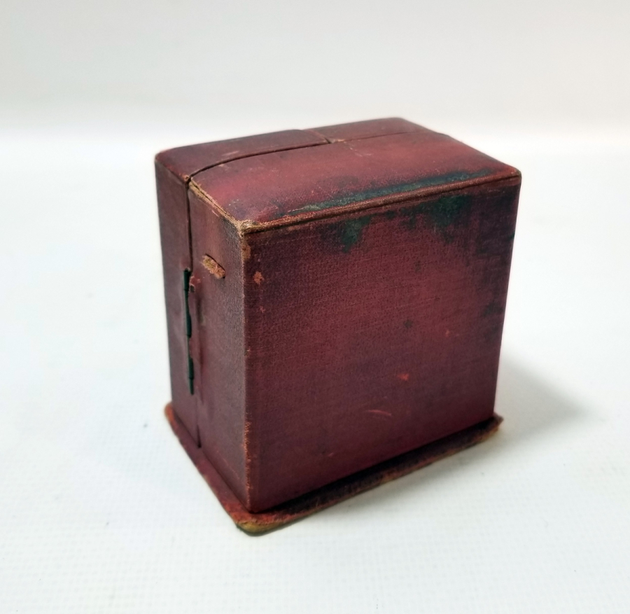 ORİJİNAL KUTUSUNDA ÇOK NADİR ZENITH MASA SAATİ