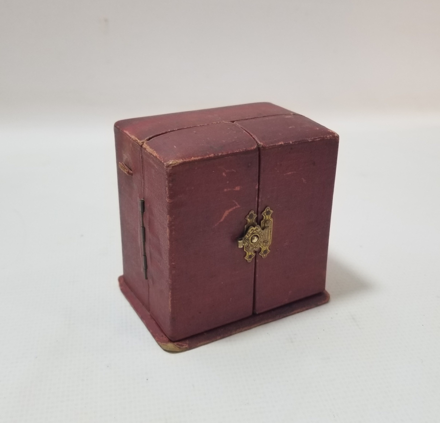 ORİJİNAL KUTUSUNDA ÇOK NADİR ZENITH MASA SAATİ