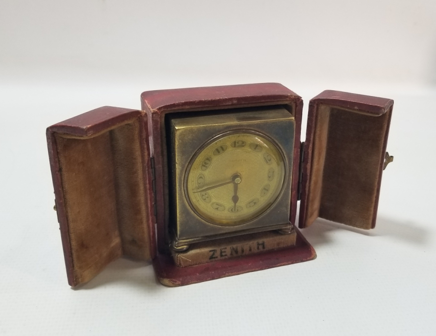 ORİJİNAL KUTUSUNDA ÇOK NADİR ZENITH MASA SAATİ
