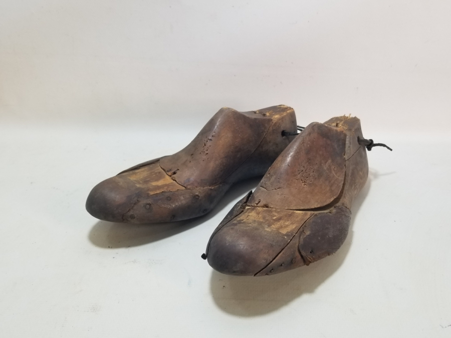 OSMANLI DÖNEMİ EL YAPIMI AHŞAP AYAKKABICI KALIBI