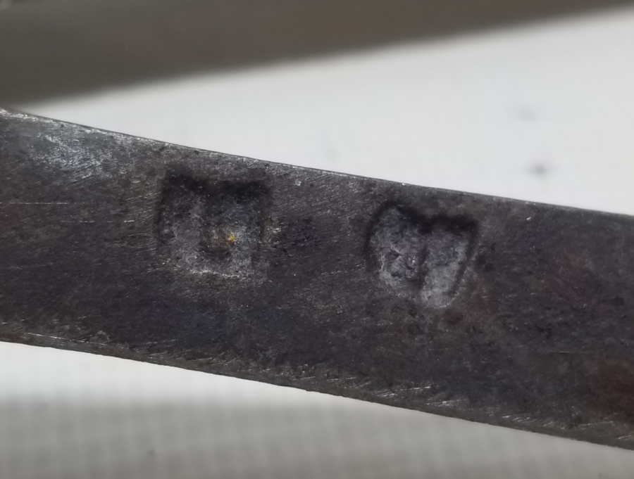 İÇİNDE GUBAR-I ŞERİF BULUNAN ÇOK NADİR SAVATLI GÜMÜŞ KUŞAK KAMASI