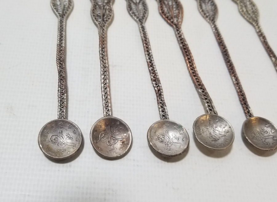 UÇLARINDA OSMANLI PARASI BULUNAN OSMANLI DÖNEMİ GÜMÜŞ ÇAY KAŞIĞI TAKIMI