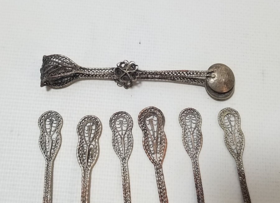 UÇLARINDA OSMANLI PARASI BULUNAN OSMANLI DÖNEMİ GÜMÜŞ ÇAY KAŞIĞI TAKIMI