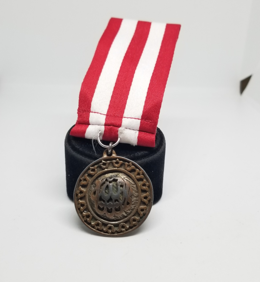 ÜZERİNDE OSMANLI DEVLET ARMASI BULUNAN NADİR TİPTE SÜNNET MAŞALLAHI