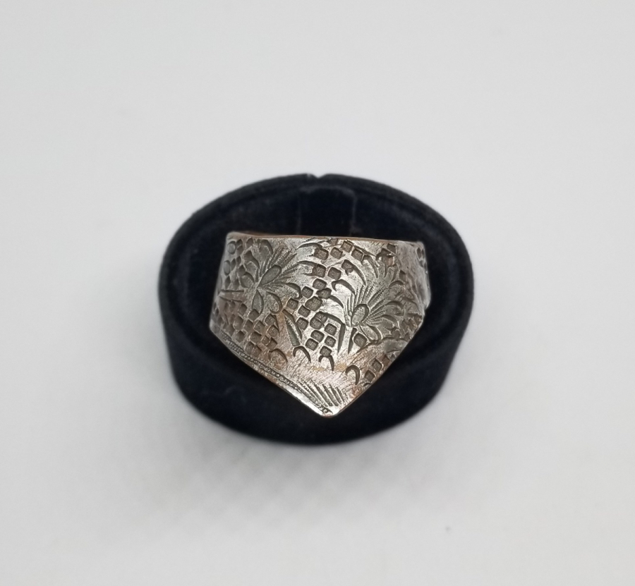 OSMANLI DÖNEMİ KABARTMA İŞÇİLİKLİ ZİHGİR - OKÇU YÜZÜĞÜ