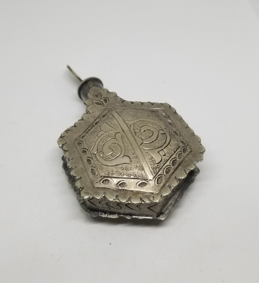 KABARTMA İŞÇİLİKLİ ANTİKA SÜRMEDAN