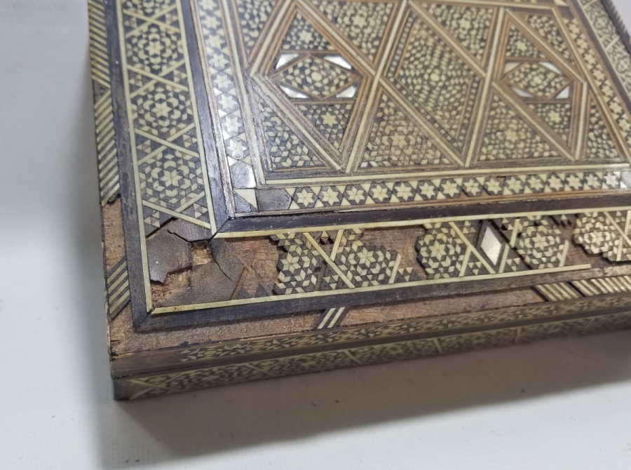 OSMANLI DÖNEMİ MARKUTERİ İŞÇİLİKLİ EL YAPIMI BÜYÜK BOY KUTU