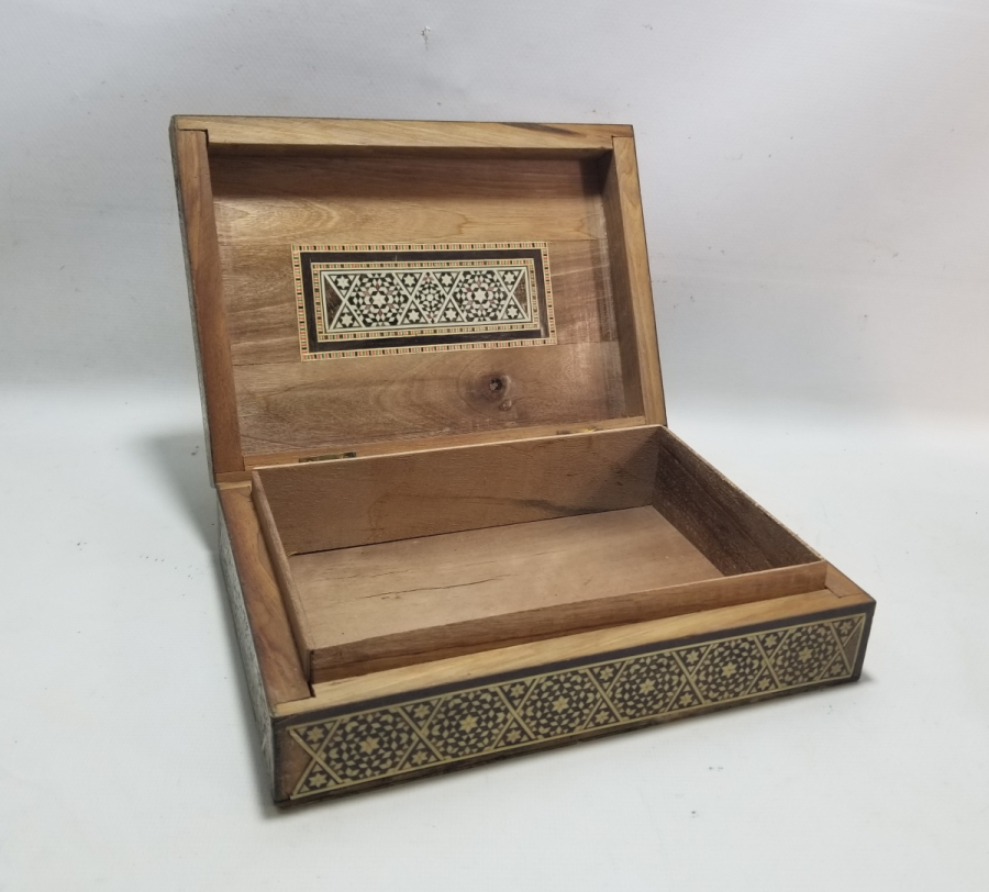 OSMANLI DÖNEMİ MARKUTERİ İŞÇİLİKLİ EL YAPIMI BÜYÜK BOY KUTU