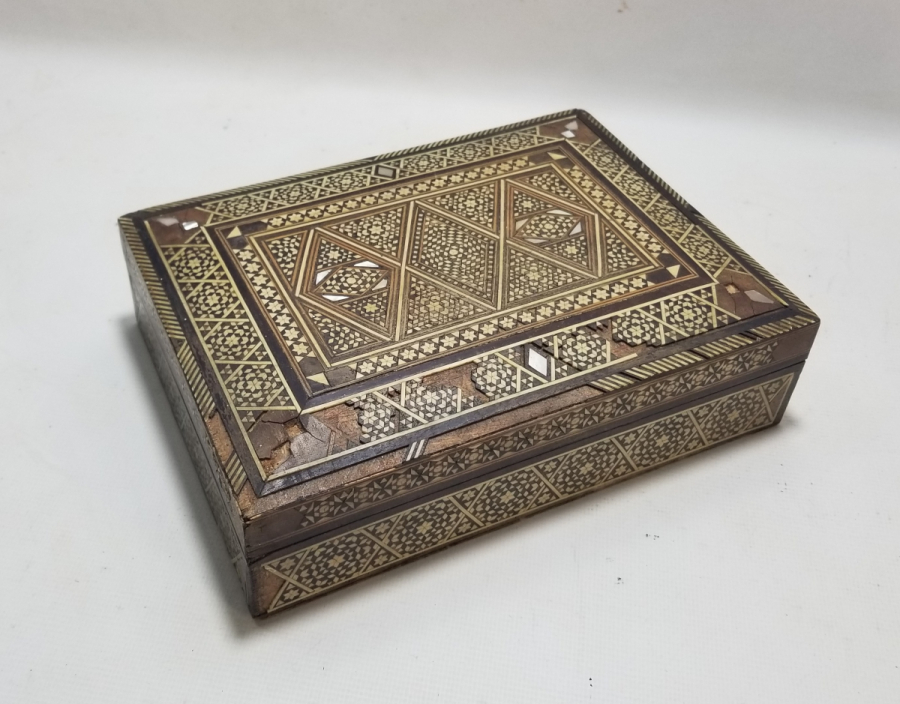OSMANLI DÖNEMİ MARKUTERİ İŞÇİLİKLİ EL YAPIMI BÜYÜK BOY KUTU