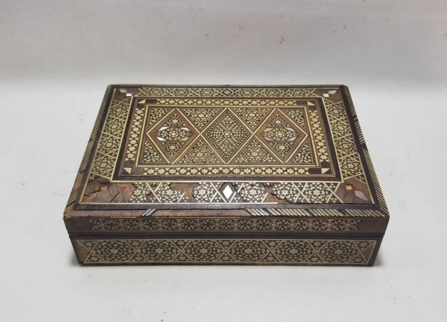OSMANLI DÖNEMİ MARKUTERİ İŞÇİLİKLİ EL YAPIMI BÜYÜK BOY KUTU