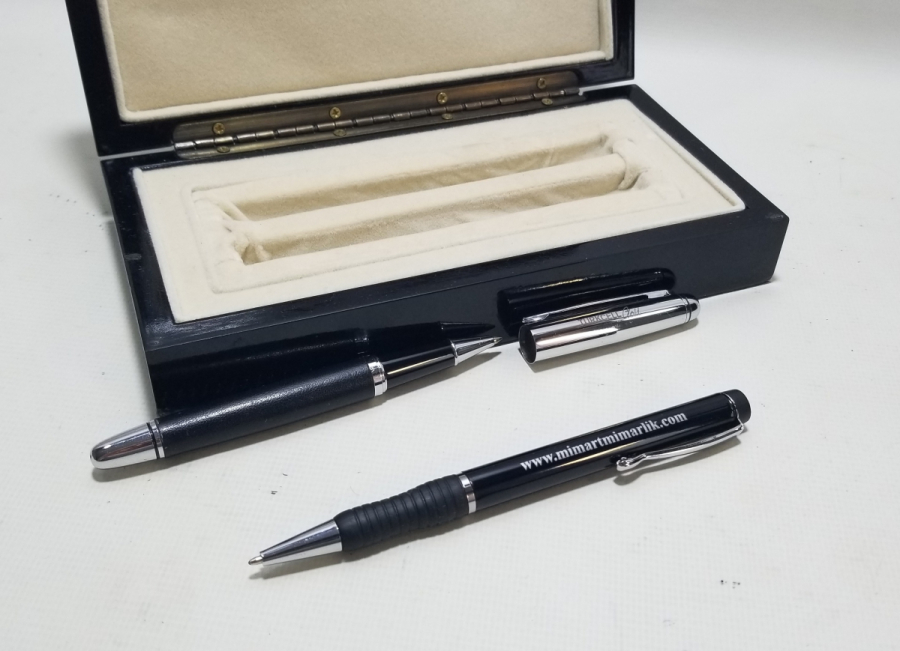 ORİJİNAL KUTUSUNDA TÜKENMEZ KALEM TAKIMI