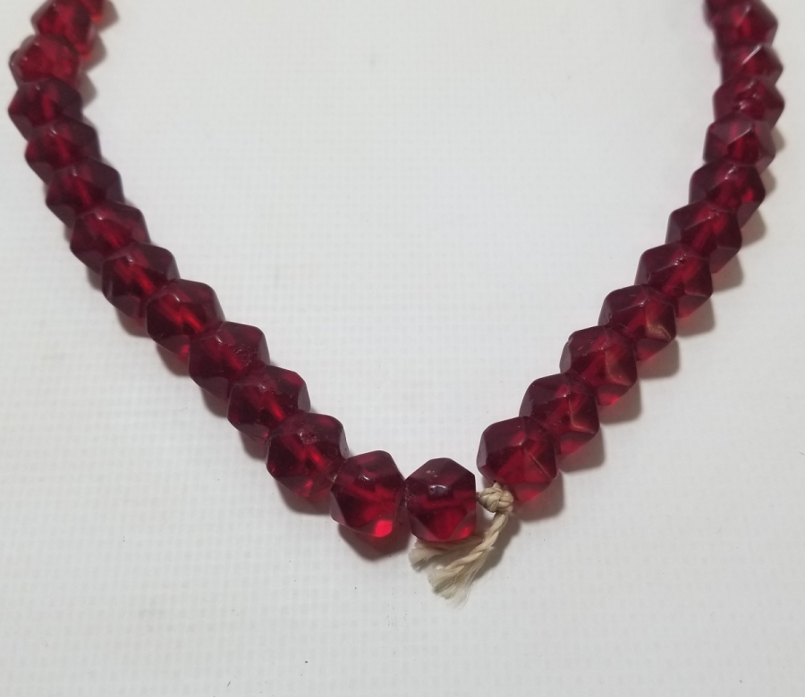 OSMANLI DÖNEMİ FASETA KESİMLİ YÖRÜK KOLYESİ