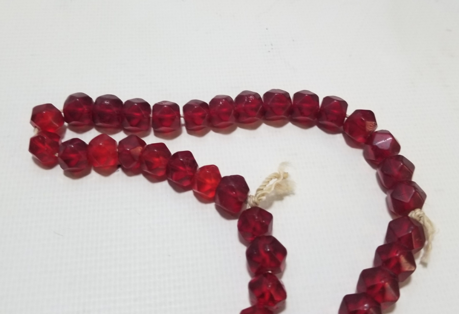 OSMANLI DÖNEMİ FASETA KESİMLİ YÖRÜK KOLYESİ