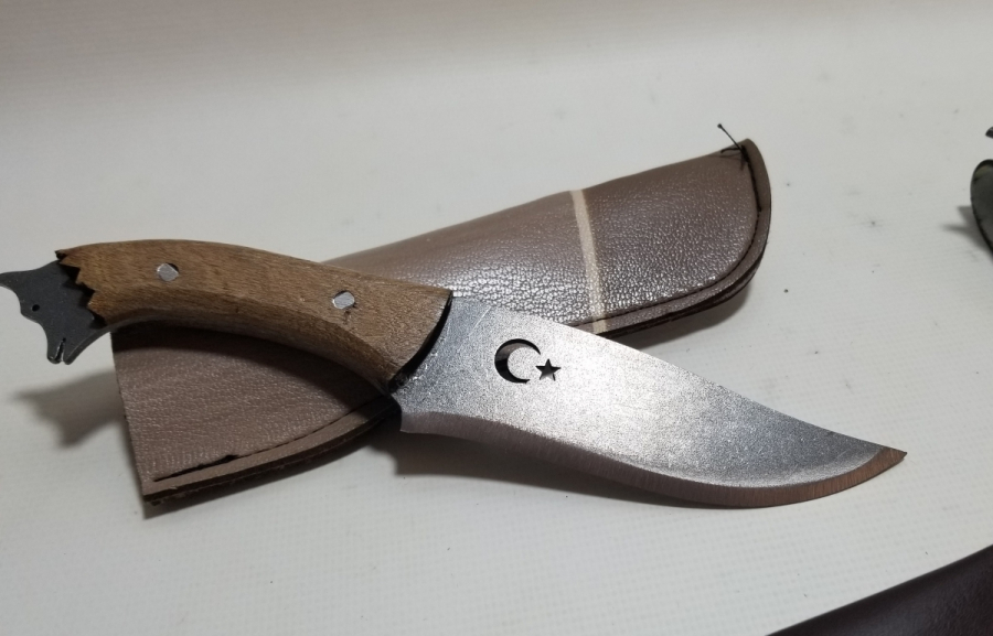 ÖZEL YAPIM KURT BAŞLI KAMPÇI BIÇAKLARI LOTU