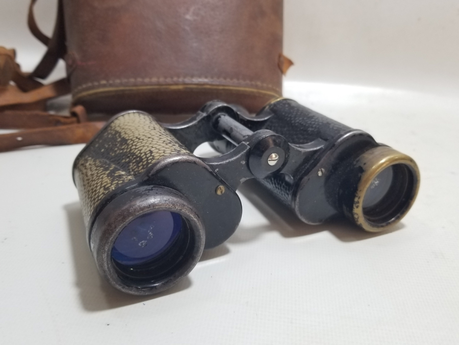 ORAK-ÇEKİÇ FİGÜRLÜ SOVYET SUBAY DÜRBÜNÜ