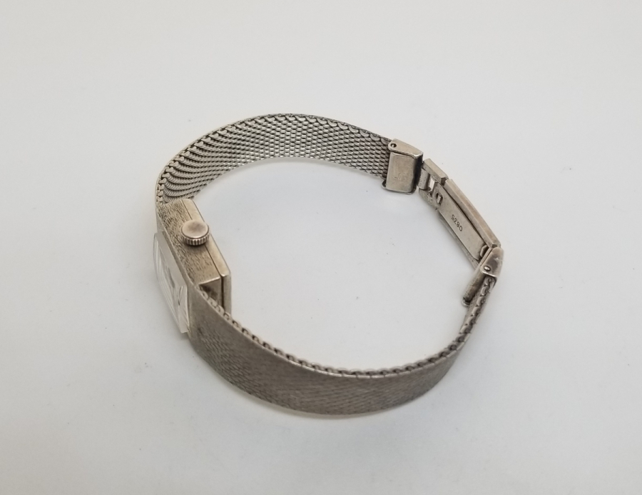 ÖZEL YAPIM KURMALI ANTİKA GÜMÜŞ KOL SAATİ