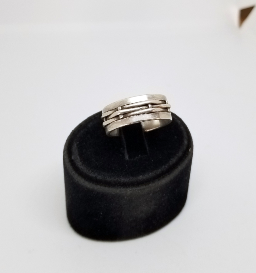 KABARTMA İŞÇİLİKLİ GÜMÜŞ ALYANS