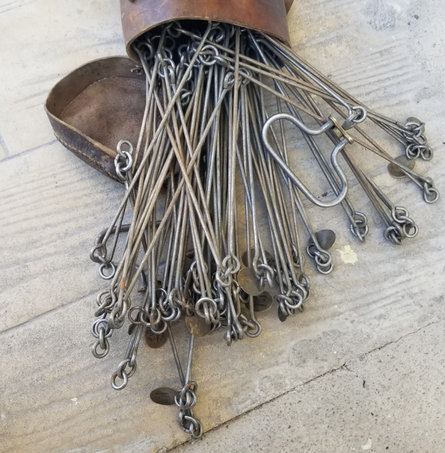 OSMANLI DÖNEMİ ORİJİNAL DERİ KABINDA NADİR GUNTERS ZİNCİRİ