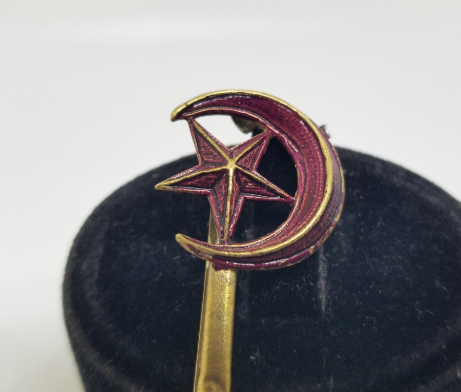 ÜZERİ AY YILDIZLI MECİDİ NİŞANI BOYUN ASKISI