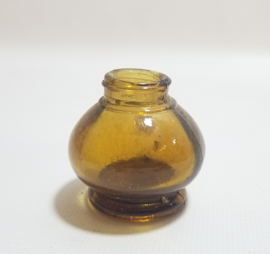 NADİR RENKTE ANTİKA MİNİ İDARE LAMBASI HAZNESİ