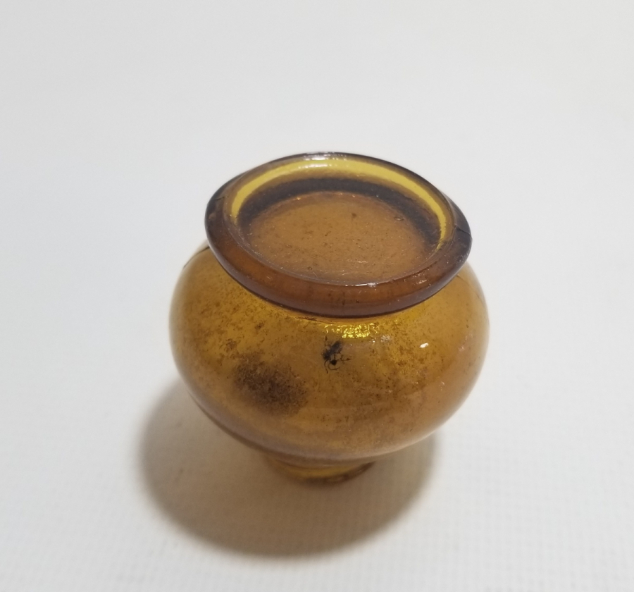 NADİR RENKTE ANTİKA MİNİ İDARE LAMBASI HAZNESİ