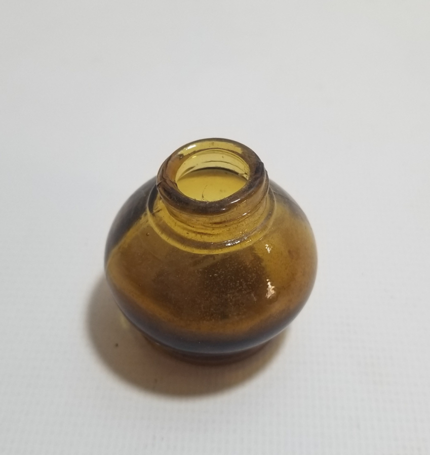 NADİR RENKTE ANTİKA MİNİ İDARE LAMBASI HAZNESİ