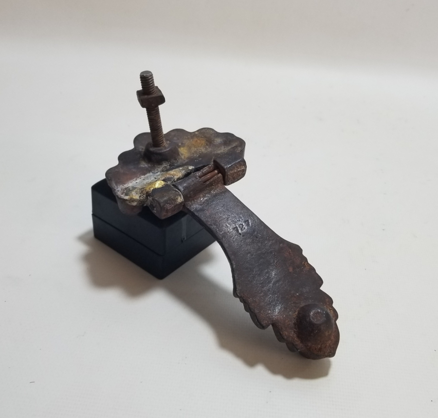 KABARTMA İŞÇİLİKLİ OSMANLI DÖNEMİ KAPI TOKMAĞI