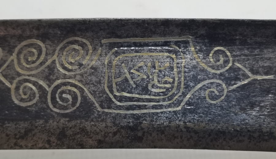 İKİ YÜZÜ GÜMÜŞ ÇAKMA İŞÇİLİKLİ OSMANLI DÖNEMİ NADİR YENİÇERİ CELLAT YATAĞANI