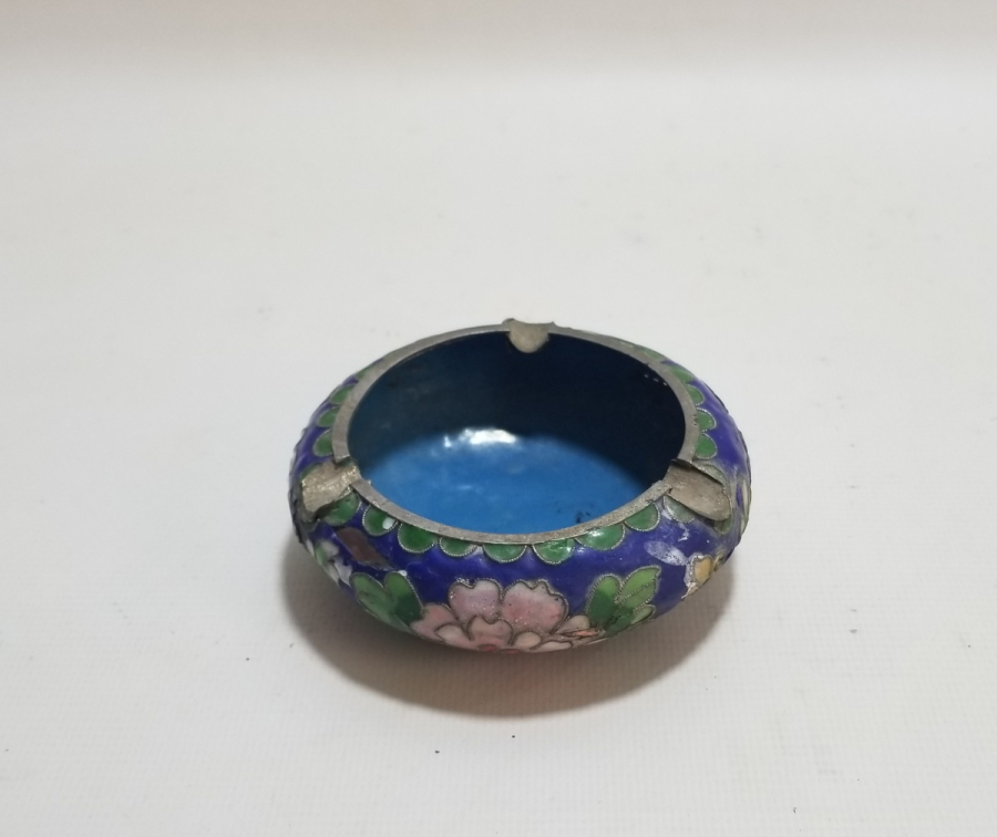 ÜZERİ MİNE İŞÇİLİKLİ ANTİKA KÜLLÜK