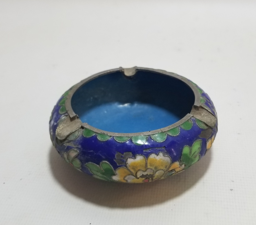 ÜZERİ MİNE İŞÇİLİKLİ ANTİKA KÜLLÜK