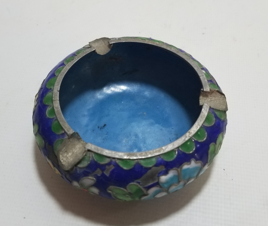 ÜZERİ MİNE İŞÇİLİKLİ ANTİKA KÜLLÜK