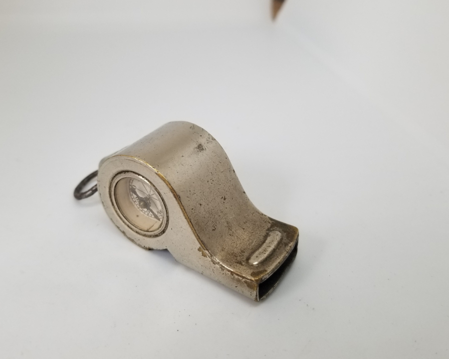 PUSULALI ANTİKA İNGİLİZ POLİS DÜDÜĞÜ