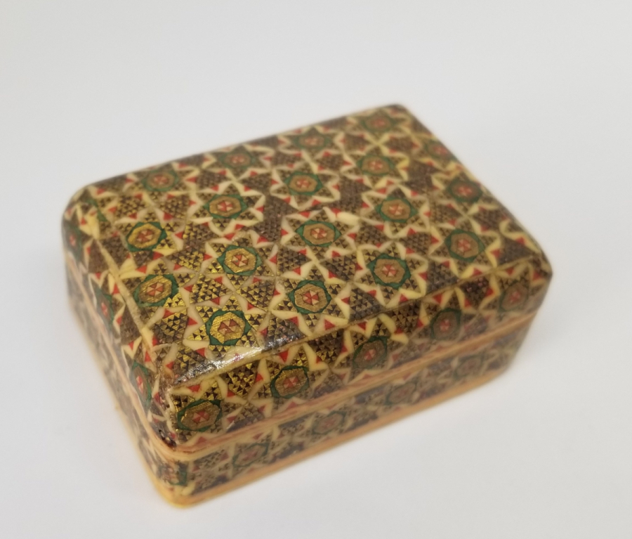 HATEM İŞİ ANTİKA KAPAKLI KUTU