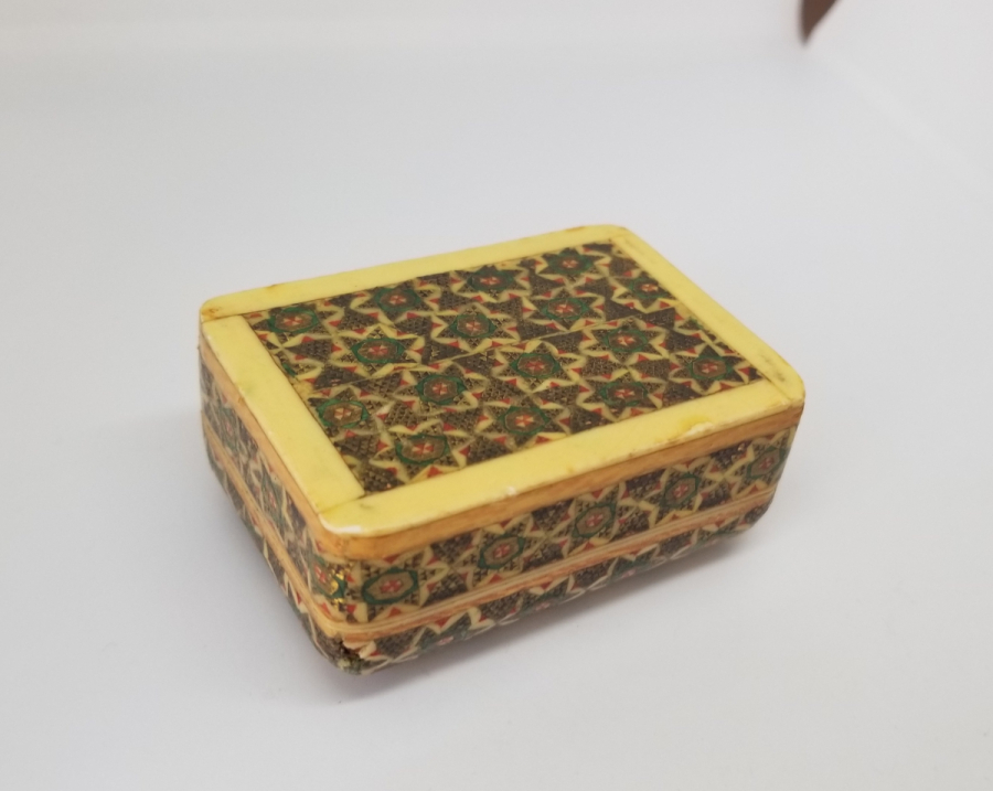 HATEM İŞİ ANTİKA KAPAKLI KUTU