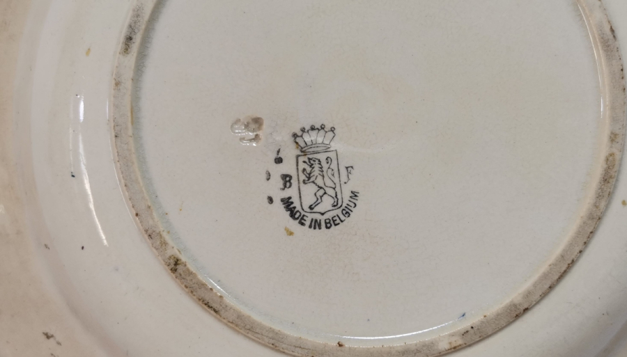 NADİR TİPTE EL BOYAMA OSMANLI DÖNEMİ PORSELEN TABAK