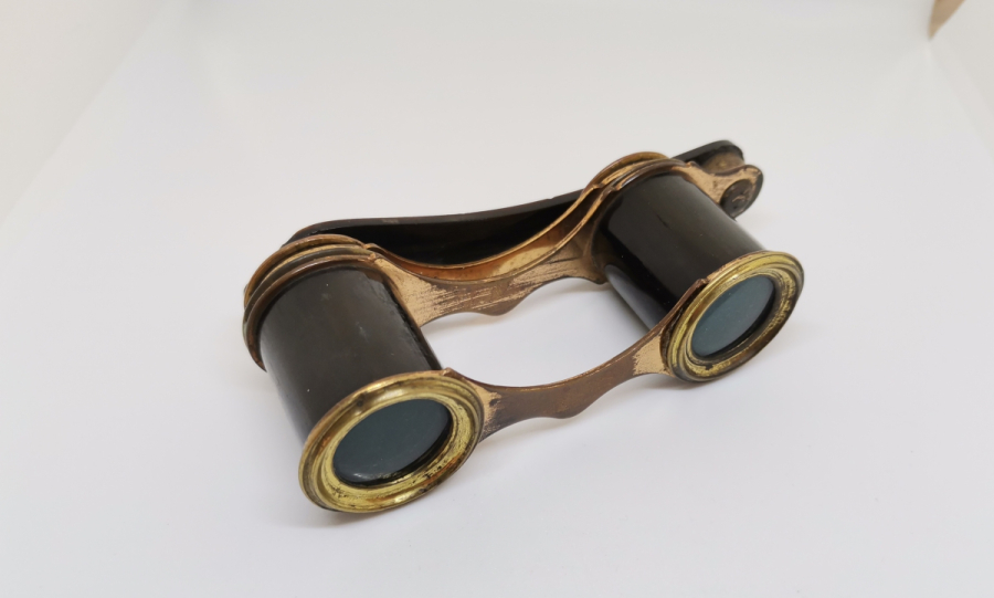 NADİR TİPTE OSMANLI DÖNEMİ OPERA DÜRBÜNÜ