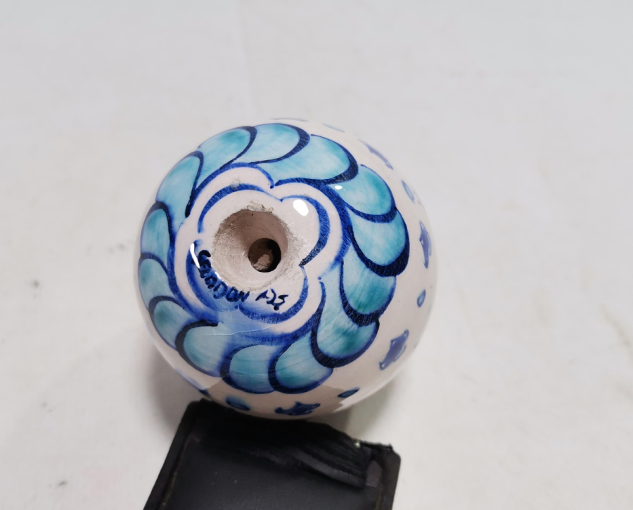 SANATÇI İMZALI ANTİKA KÜTAHYA ASKI TOPU